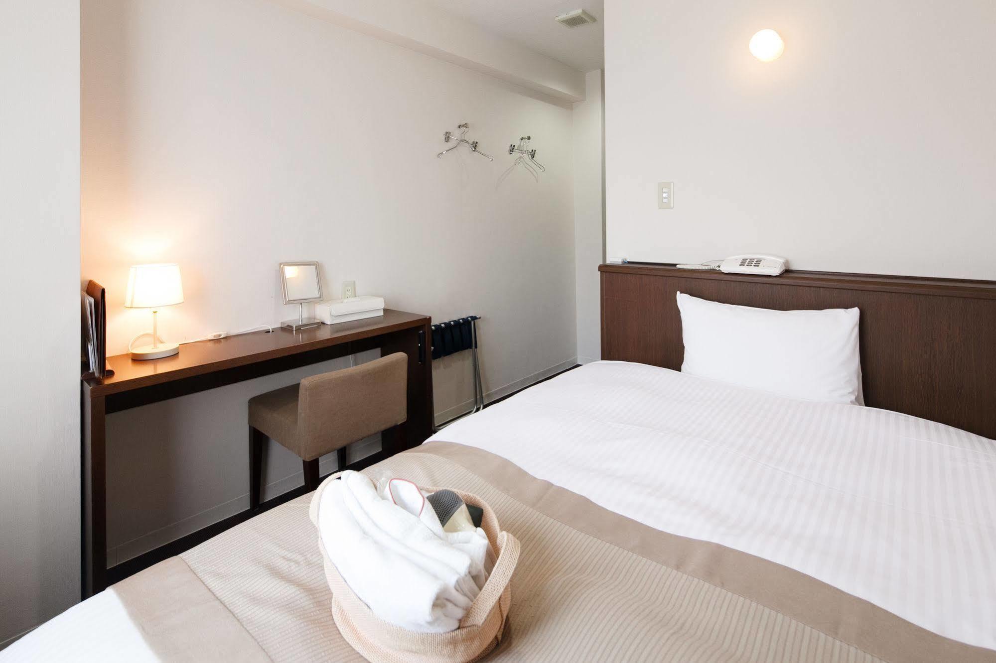 City Hotel Lonestar Токио Екстериор снимка