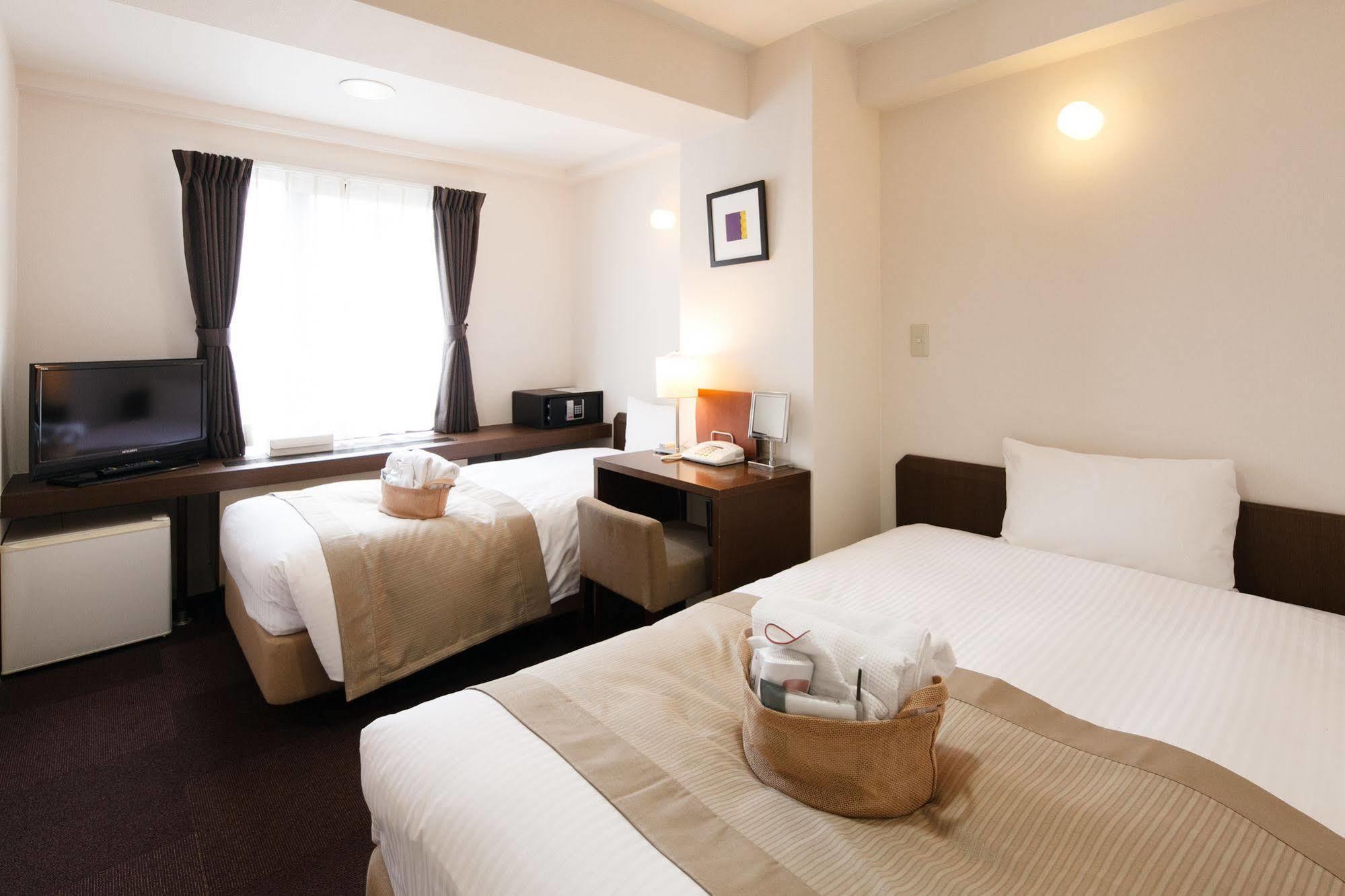 City Hotel Lonestar Токио Екстериор снимка